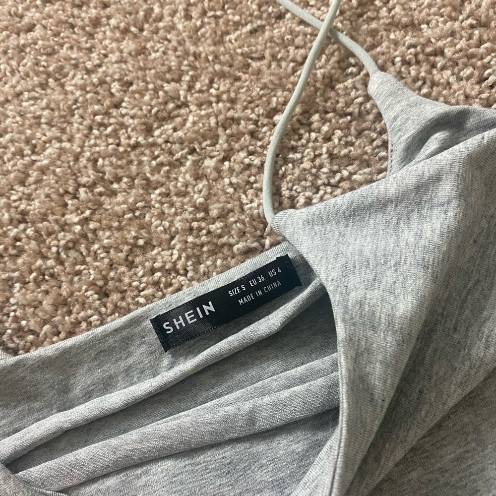 Gray Two Piece Set. - Picture 5 of 7